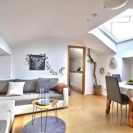Apartment Bezaubernde Nahe Des Kloster